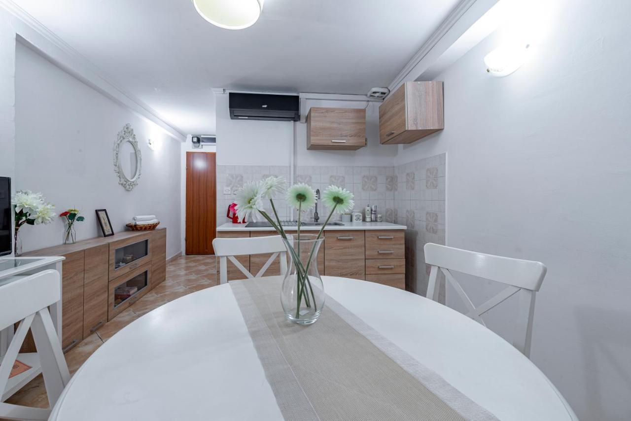 Apartments Vera ドゥブロブニク エクステリア 写真